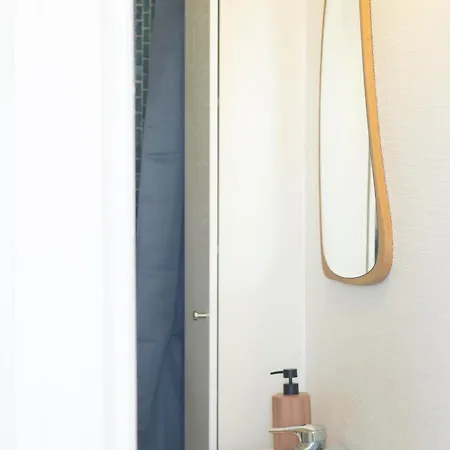 Habitación en casa particular Place Equipe Au Coeur De Avec Vue Sur L'arc De Triomphe Et La Tour Eiffel