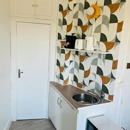 Homestay Place Equipe Au Coeur De Avec Vue Sur L'arc De Triomphe Et La Tour Eiffel *